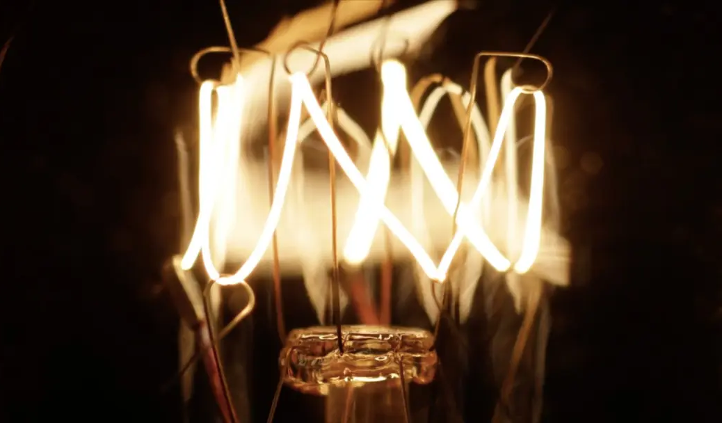 Ткань из хлопка генерирует электричество с помощью влаги