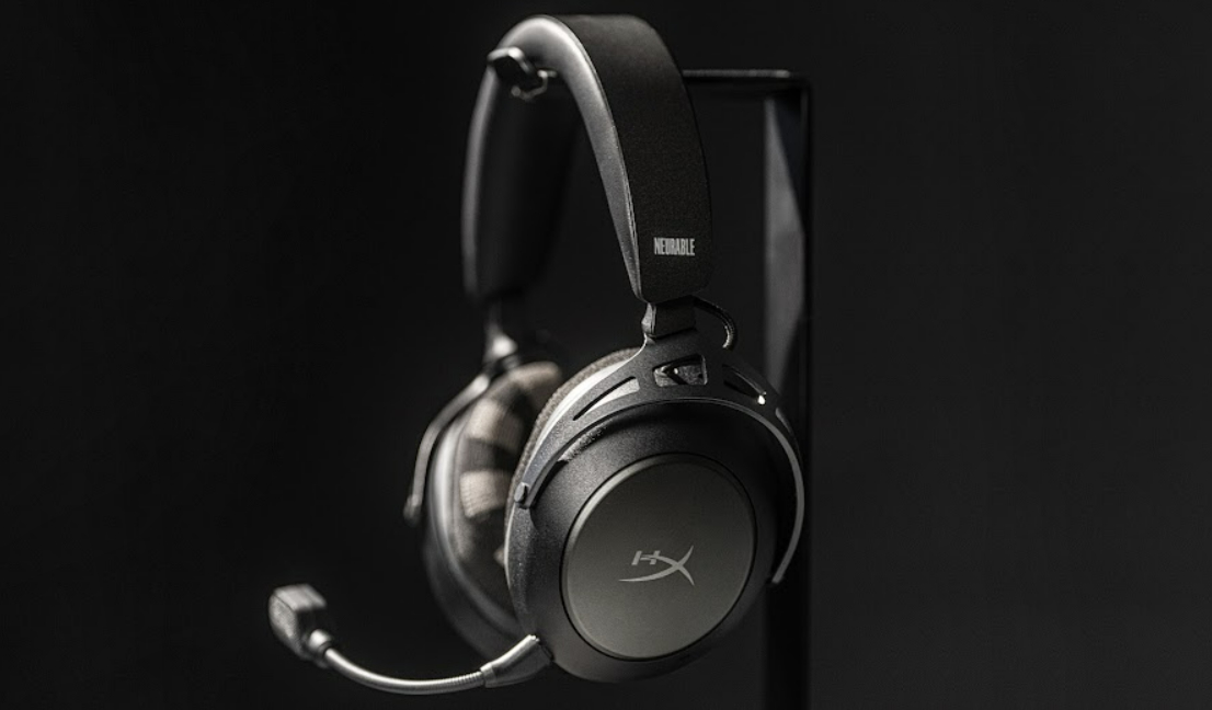 Разработаны игровые наушники, которые считывают мозговые сигналы игрока