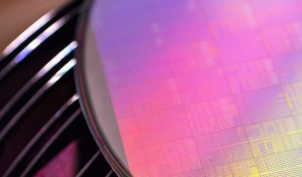 Новый чип позволит снизить энергопотребление вычислений в тысячи раз