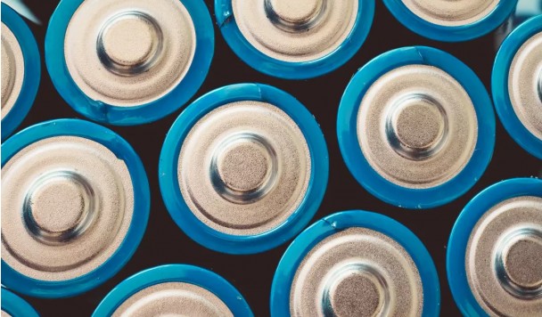 Учёные нашли простой способ сделать литий-ионные аккумуляторы долговечнее