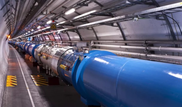 Большой адронный коллайдер начал отапливать города