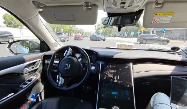 Рефлексы для автомобиля: ученые научили беспилотные авто реагировать быстрее человека