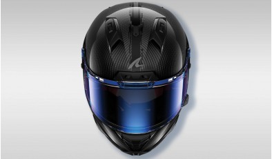 Irid и Shark представили мотошлемы, которые автоматически защищают глаза от солнца