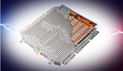 Китайцы представили «огнестойкую» батарею для электромобилей с увеличенным запасом хода