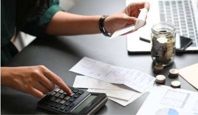 Витрати українців зростають другий рік поспіль