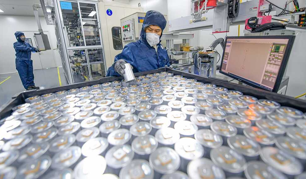 Пожарный внутри батареи: Создан аккумулятор, который сам предотвращает тепловой разгон