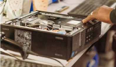 Южная Корея борется с ростом цен на компьютеры с помощью переработки старой техники