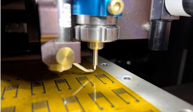 Прорыв в нейротехнологиях: печатные нейроны успешно взаимодействуют с реальным мозгом