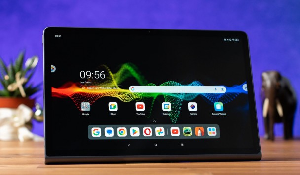 Дослідження Lenovo: студенти покоління Z називають планшети ключовим інструментом для навчання