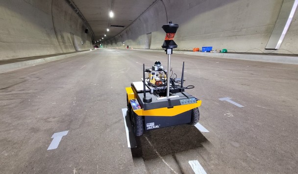 Создана система, которая помогает спасателям ориентироваться под землёй без связи и света