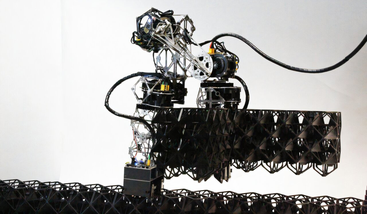 Гусеницы-сборщики и модульные блоки: экологичный прорыв в строительстве