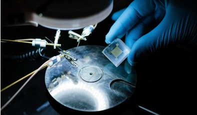 Растяжимый пластырь с искусственным интеллектом предсказывает проблемы со здоровьем