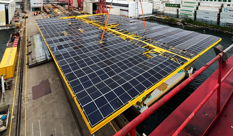 Испания спустила на воду первую морскую солнечную платформу PV-bos