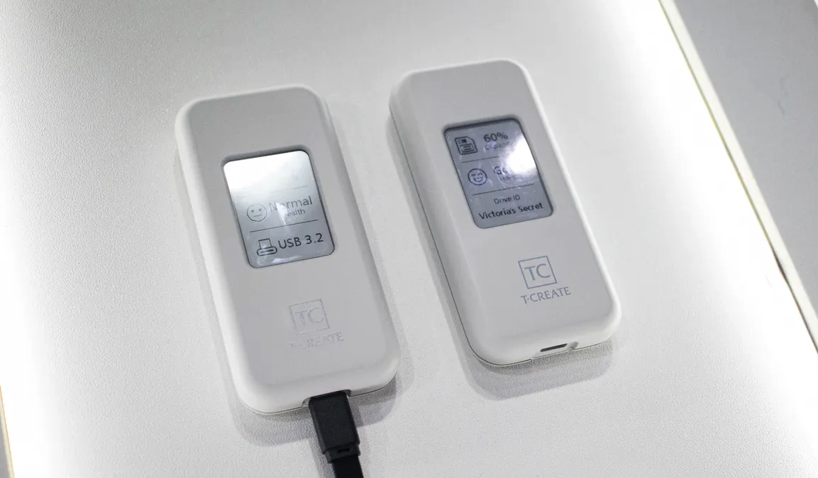 Представлен внешний SSD, который самоуничтожается по команде из SMS
