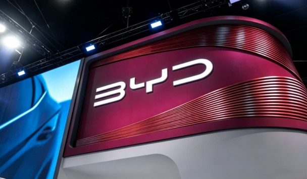 BYD запатентовала ИИ, который видит людей и животных под днищем автомобиля