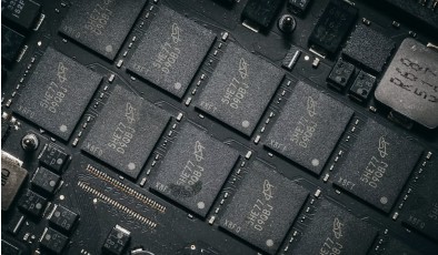 Глава Micron: дефицит памяти из-за ИИ продлится минимум до 2028 года
