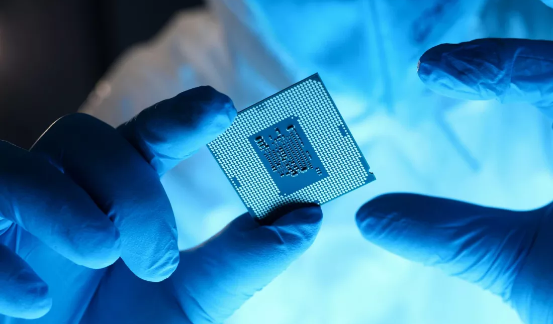 Intel представила Starfire — чип на техпроцессе 18A, устойчивый к космической радиации