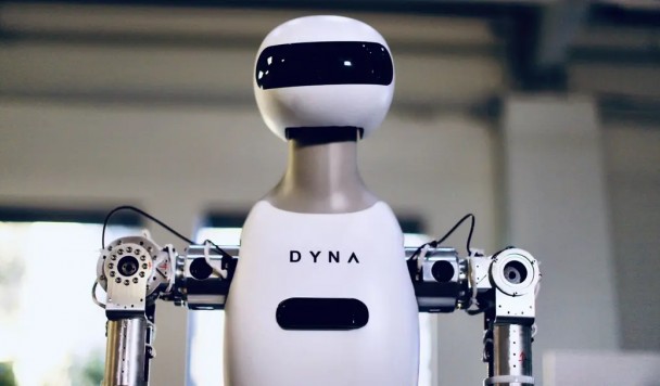Успешность роботов выросла до 90% благодаря обучению на видео людей