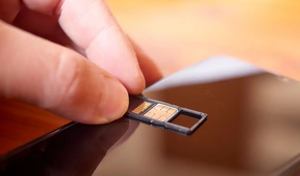 Уязвимости SIM-карт позволяют захватывать смартфоны
