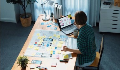 UX/UI дизайнер: які переваги дає ця IT-професія українцям за кордоном