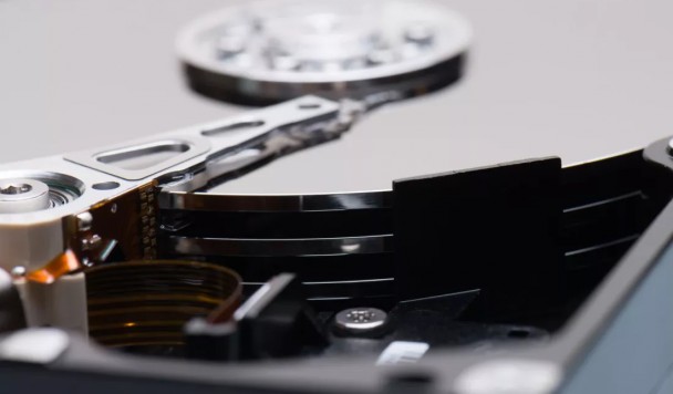 Жёсткие диски HGST и WD ломаются реже Seagate и Toshiba