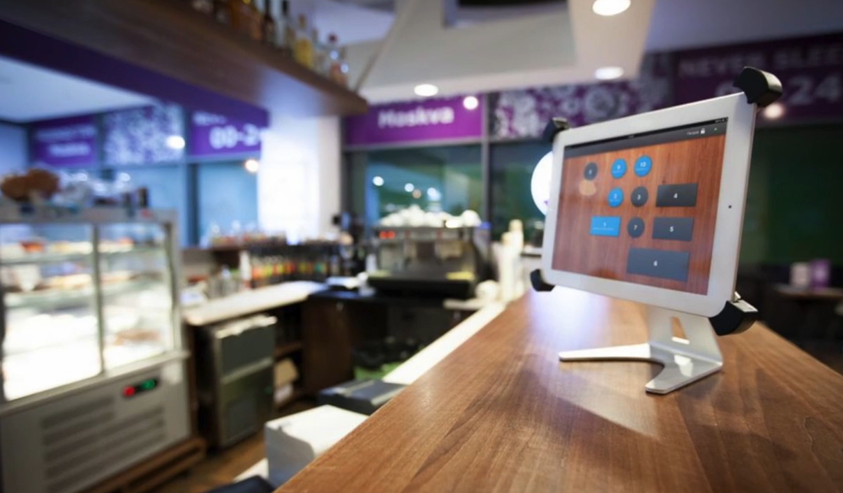 Poster – сервис, автоматизирующий работу ресторанов и кафе с помощью планшета