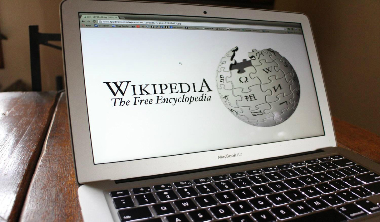 15 самых спорных людей на Википедии